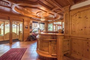 Foto Madonna di Campiglios asuva majutusasutuse Hotel St. Raphael galeriist