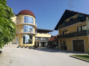 Budova, kde se penzion nachází