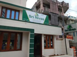 Fotografie z fotogalerie ubytování Sri Nivas Guest House v destinaci Mayiladuthurai