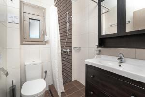 Ванная комната в Ammouda Villas