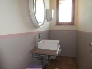 Ein Badezimmer in der Unterkunft casa Giuliana