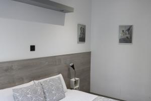 Galeriebild der Unterkunft Fuencarral Rooms in Madrid