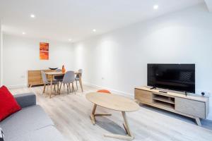 Gallery image of Stayo New Compton Street in London