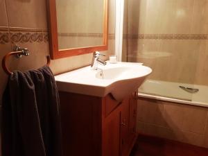 Kúpeľňa v ubytovaní Apartamento dúplex Esterri d'Aneu
