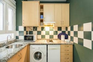 Kép Precioso apartamento en el casco antiguo de Triana szállásáról Sevillában a galériában Még 22 kép