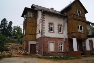 Budova, v ktorej sa apartmán nachádza