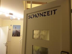 Certifikát, hodnocení, plakát nebo jiný dokument vystavený v ubytování Ferienwohnung "Schonzeit"