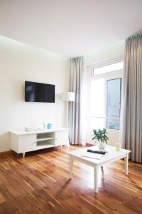 Телевізор і / або розважальний центр в Palmier Hotel - Art House Da Nang