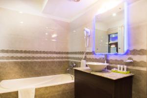 Koupelna v ubytování Avataar Kathmandu Hotel