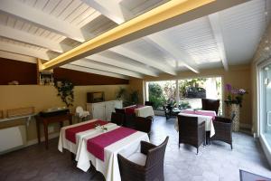 Restaurace v ubytování B&B Villa Dei Pini