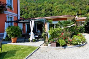 Zahrada ubytování B&B Villa Dei Pini