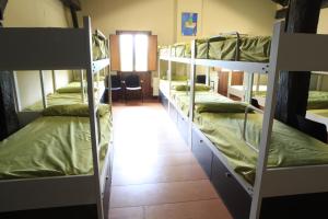 Posteľ alebo postele v izbe v ubytovaní Albergue Uztartza + 3 fotografie