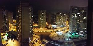 Výhľad na mesto Kyjev alebo výhľad na mesto priamo z apartmánu