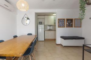 Kuchyň nebo kuchyňský kout v ubytování Apartments Mar de Tossa