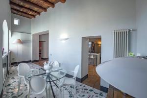 A seating area at Starhost - DIMORA COPETA stunning seaview