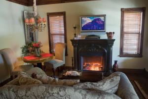 Gallery image of Bed and Breakfast on White Rock Creek in Waco