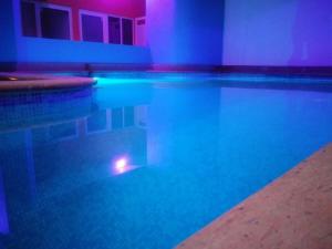 Swimming pool sa o malapit sa Hotel La Gloria Xilitla