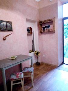 Gambar di galeri bagi Flat on Sheptytskykh di Lviv +39 gambar