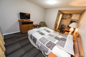 Gallery image of Olympia Lodge in Calgary