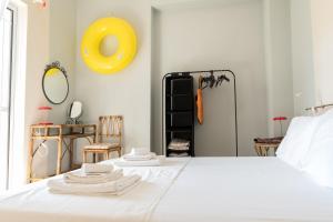 Posteľ alebo postele v izbe v ubytovaní Comfy Kourouta Apartment & Suite