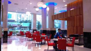 Restoran atau tempat makan lain di Tamu Apartment Kuala Lumpur by Q Luxe
