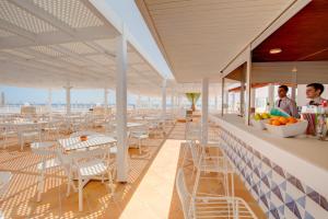 Restaurace v ubytování SBH Maxorata Resort
