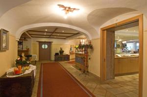Lobbyn eller receptionsområdet på Gasthof Weberbauer