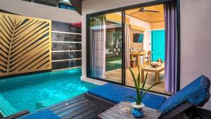 Bazén v ubytování Weekender Resort nebo v jeho okolí
