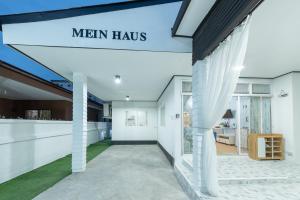 Fotografie z fotogalerie ubytování Mein Haus @Bangsan v destinaci Ban Rong Khoei