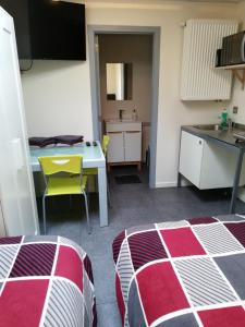 Gallery image of Budgetroom in Lommel