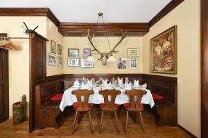 Restaurace v ubytování Hotel Hirschen in Freiburg-Lehen