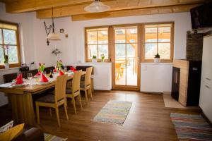 Fotografie z fotogalerie ubytování Ferienhaus Schleinzer v destinaci Prebl + 37 fotografií