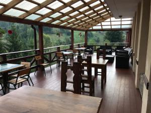 Un restaurante u otro lugar para comer en Georgiy