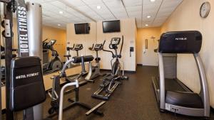 Fitness centrum a/nebo fitness zařízení v ubytování Comfort Suites Seabrook - Kemah