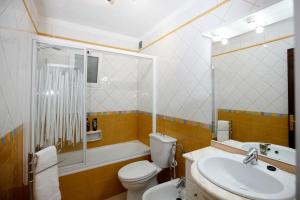 Kúpeľňa v ubytovaní Tabaiba Sea Views Apartment II