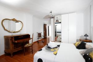 Posteľ alebo postele v izbe v ubytovaní Tabaiba Sea Views Apartment II