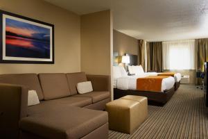 海沃德的住宿－Holiday Inn Express & Suites Hayward, an IHG Hotel，相簿中的一張相片