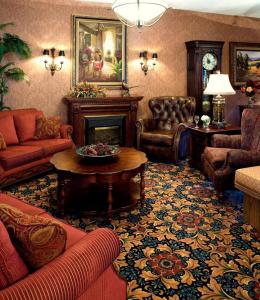 Gallery image of Grand Gateway Hotel in Rapid City