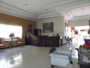 Posezení v ubytování Armi Hotel Malang