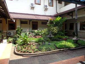 Zahrada ubytování Armi Hotel Malang