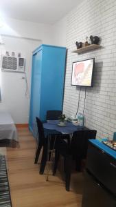Televisyen dan/atau pusat hiburan di The Treehouse B @ Trees Residences +18 gambar