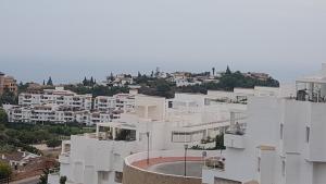 Fotografia z galérie ubytovania Excelente habitación en bonita y tranquila casa en Benalmadena pueblo v destinácii Benalmádena