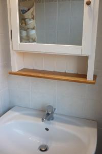 A bathroom at Finalmarina
