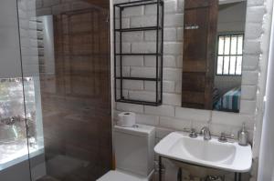 Bathroom sa Hacienda Gonzabal