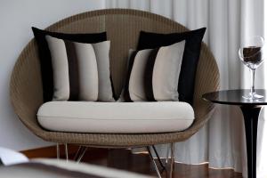 Ein Sitzbereich in der Unterkunft LBV House Hotel