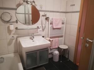 Koupelna v ubytování Hotel Kaltenbach