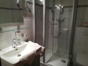 Koupelna v ubytování Hotel Kaltenbach