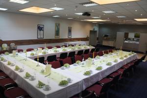 Der Geschäftsbereich oder Konferenzraum in der Unterkunft Parkhotel Neubrandenburg