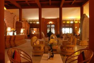 Et sittehjørne på KMA Bagan Hotel