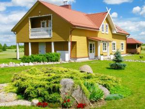Κήπος έξω από το Homestead Sartakampis